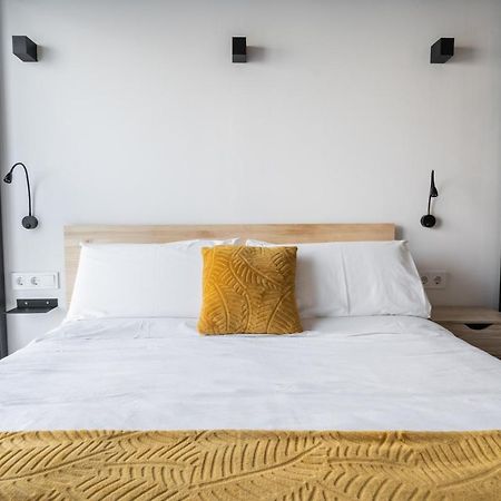 Vip Apartments Валенсия Экстерьер фото