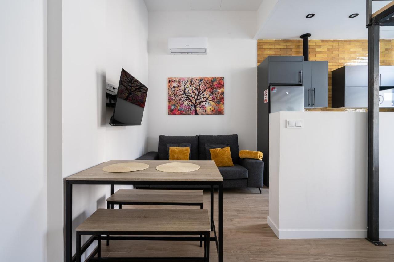 Vip Apartments Валенсия Экстерьер фото