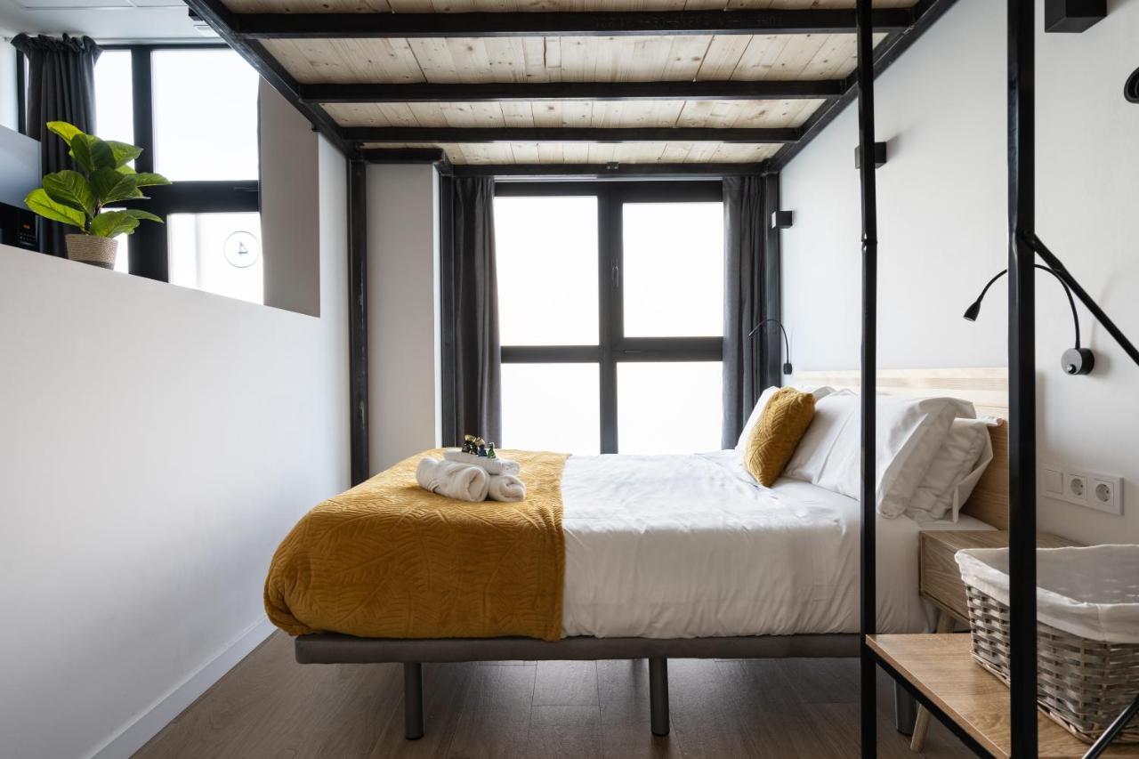 Vip Apartments Валенсия Экстерьер фото