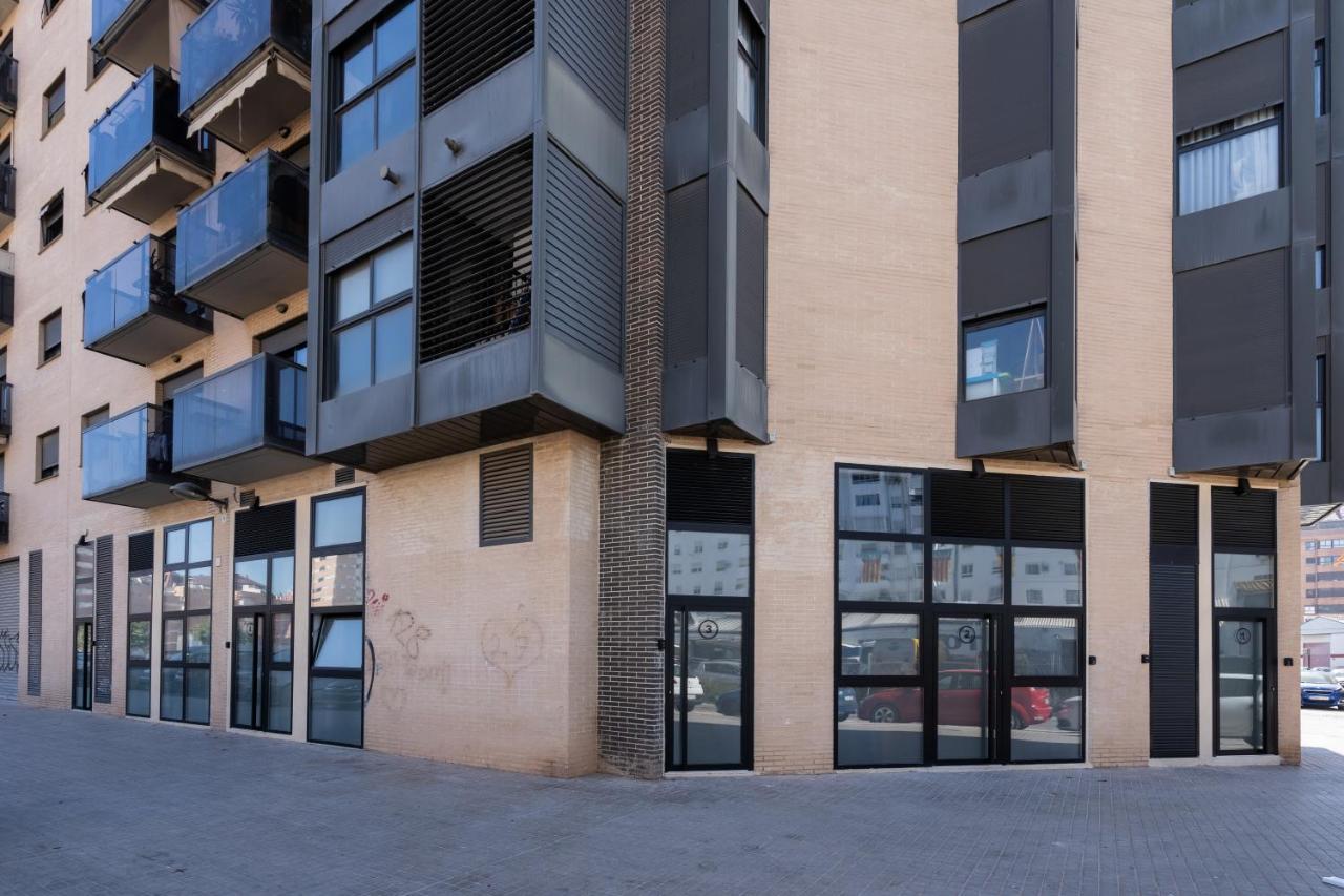Vip Apartments Валенсия Экстерьер фото