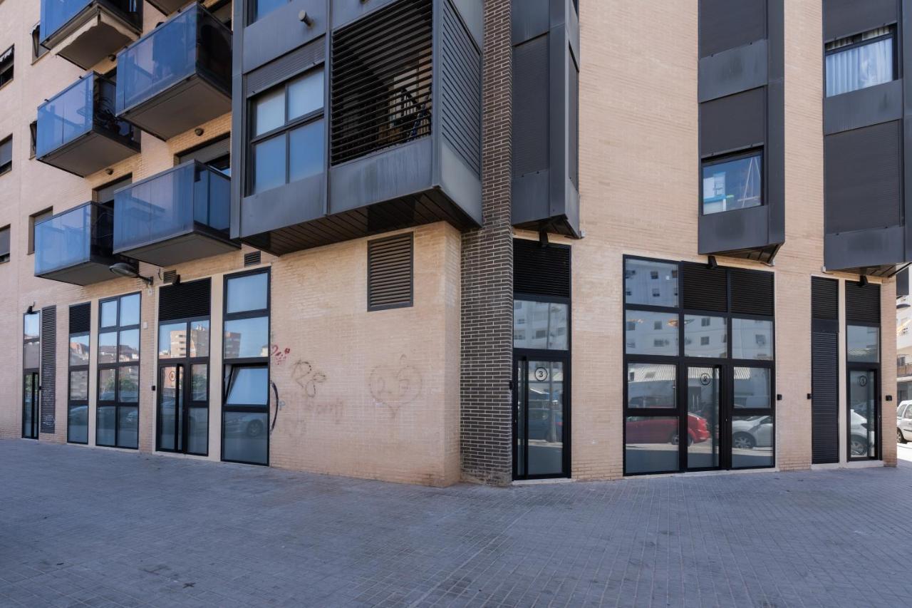 Vip Apartments Валенсия Экстерьер фото