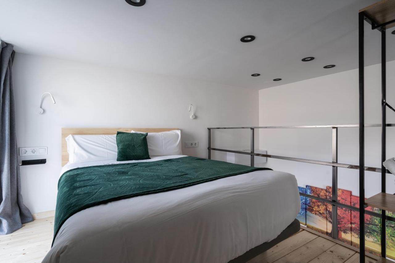 Vip Apartments Валенсия Экстерьер фото