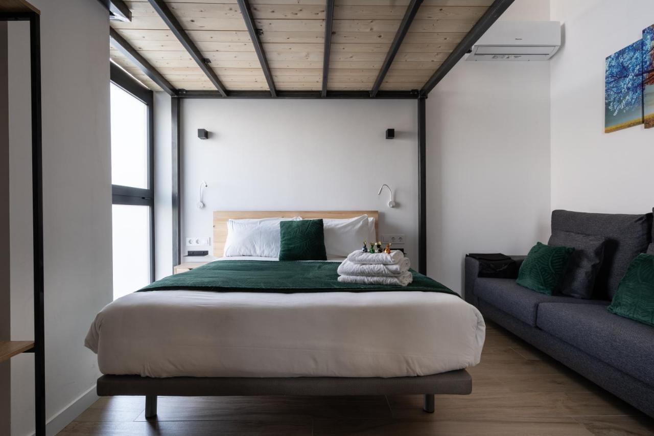 Vip Apartments Валенсия Экстерьер фото